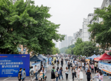 2018年重庆市科技活动周“创客邦重科大基地科技项目展暨VR生活体验活动”成功举办