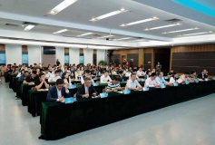 “燃烧青春，创享未来”创新创业高峰论坛在中山火炬开发区举行